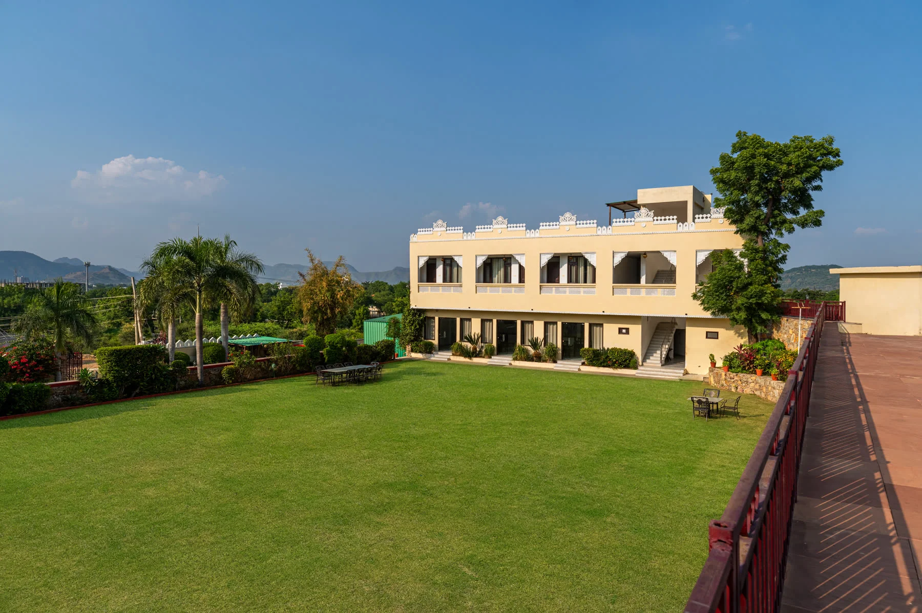 Best Resort in Udaipur for Family Stay