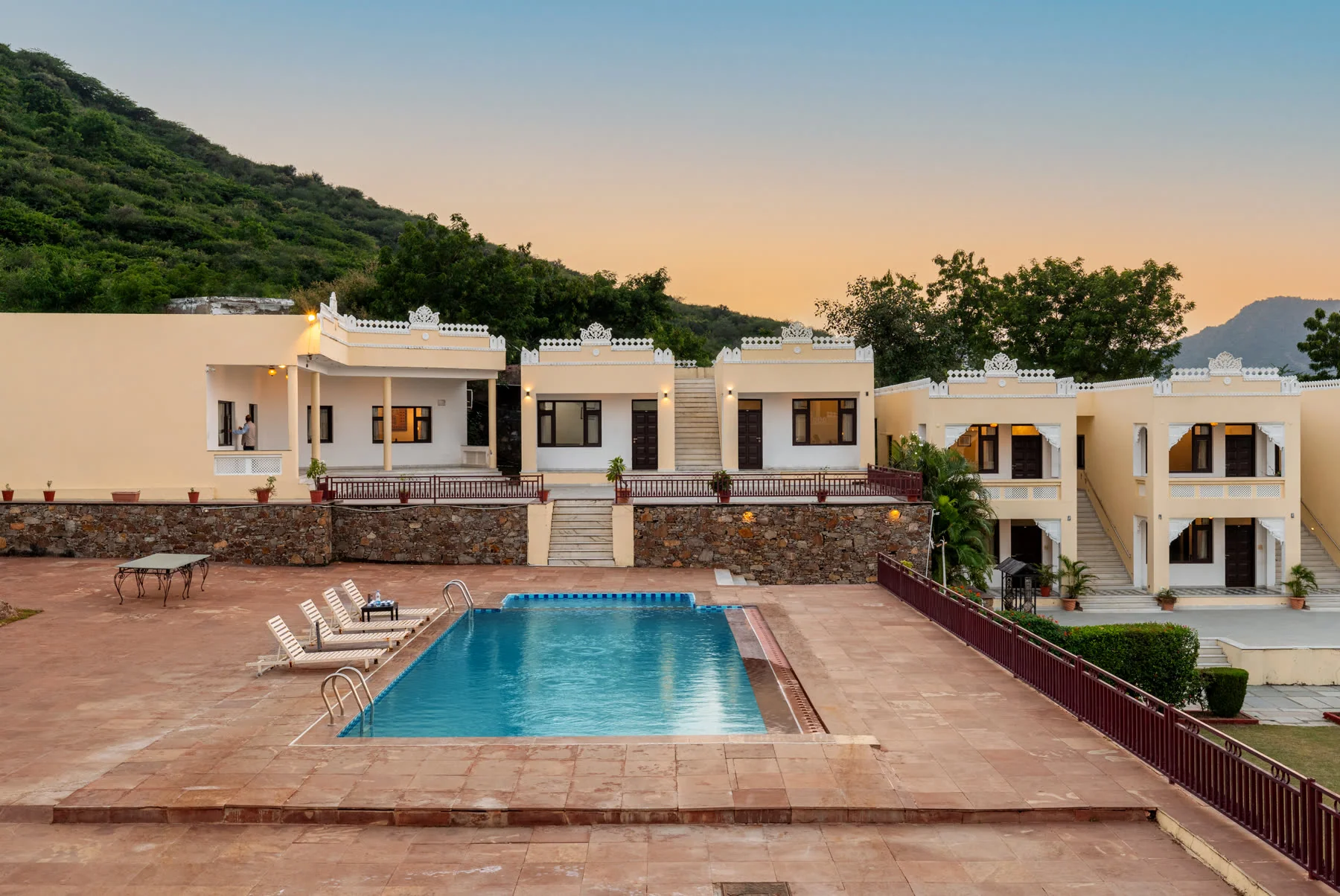 Peaceful Resort Stay Near Udaipur Attractions