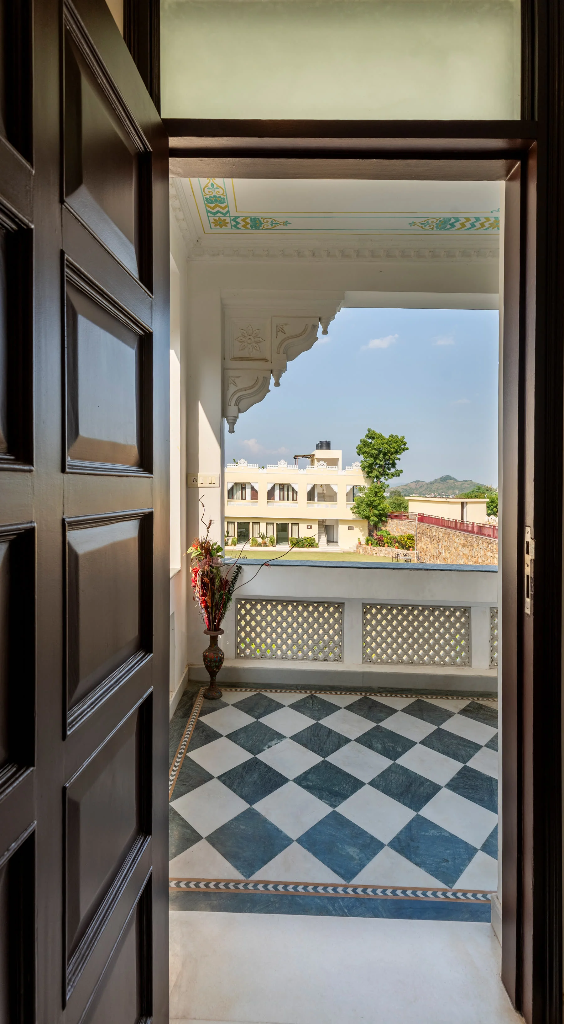 Udaipur Resort Gallery for Rooms Dining and Events